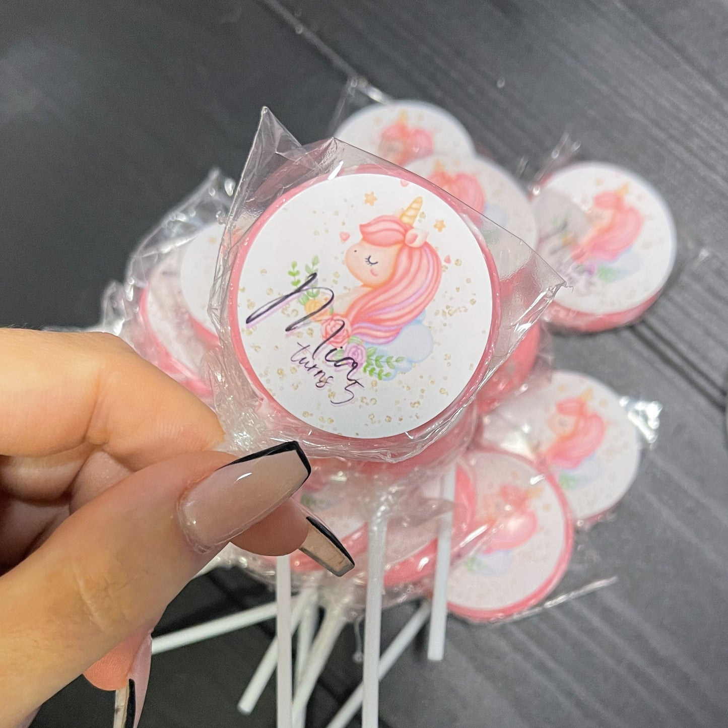 Personalised lollipops