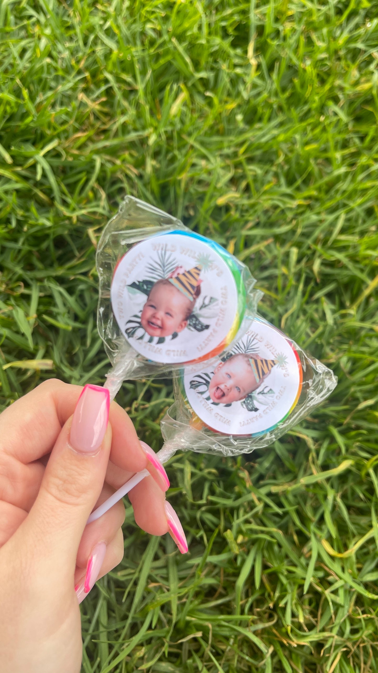 Personalised lollipops