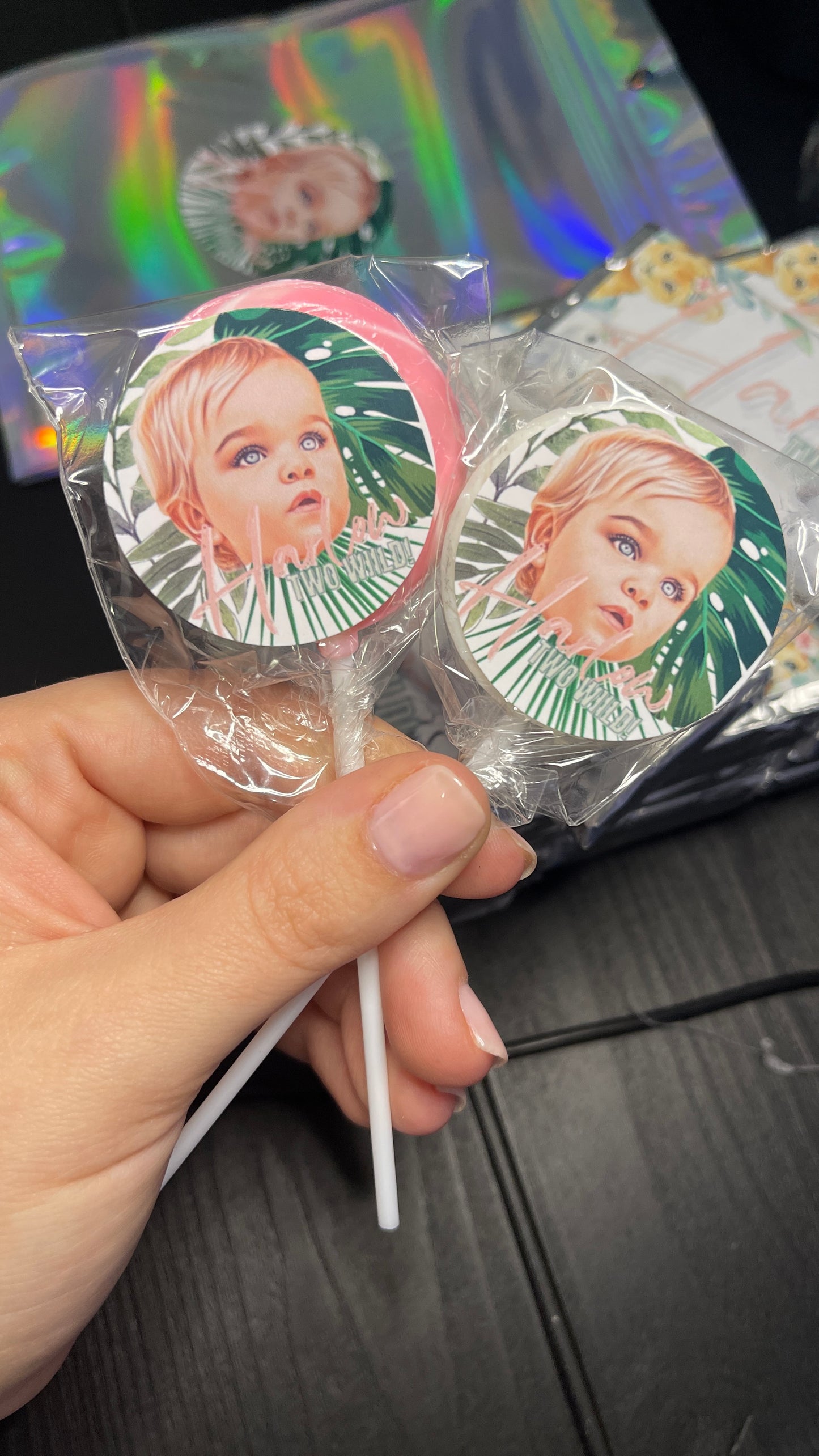 Personalised lollipops