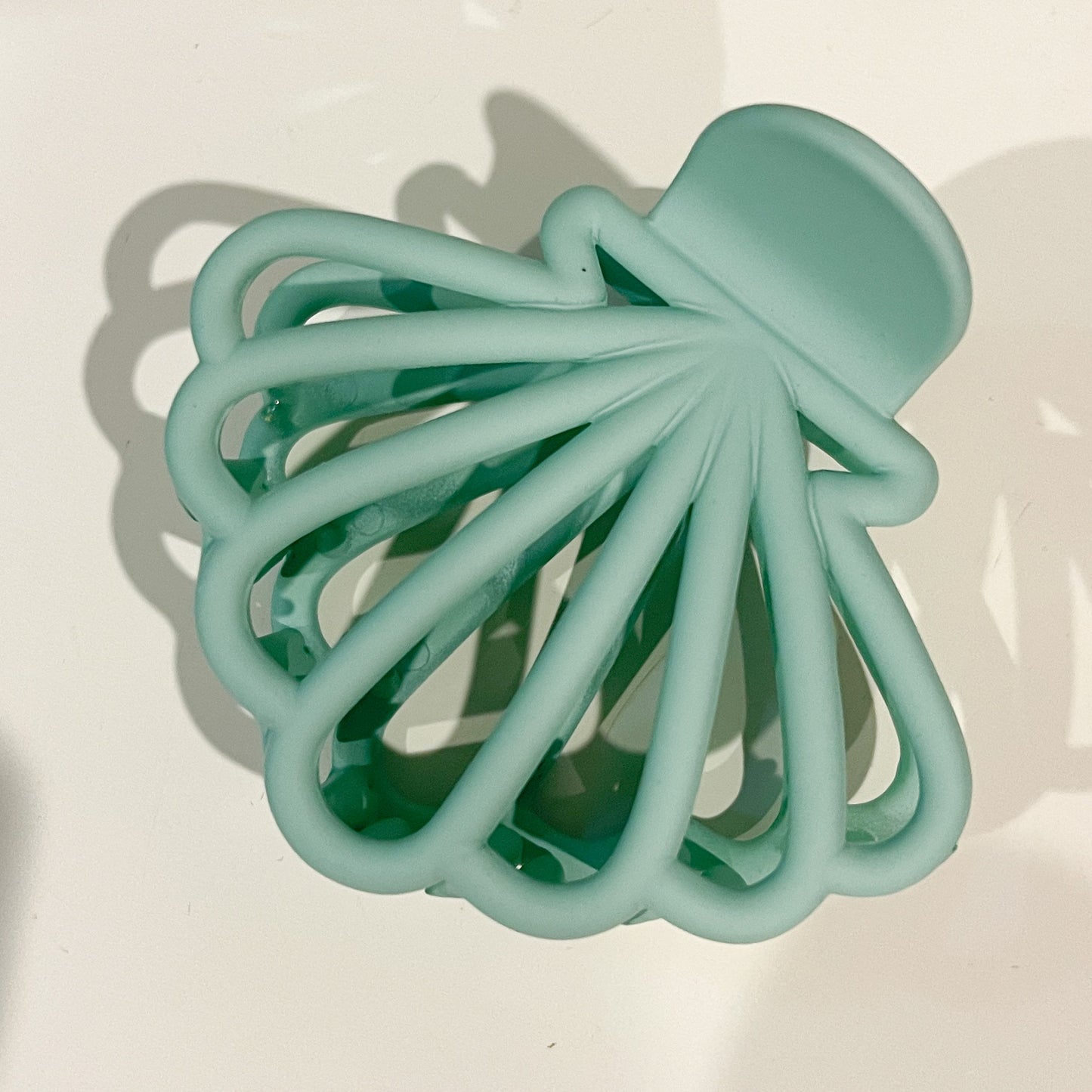 Seashell Claw Clip