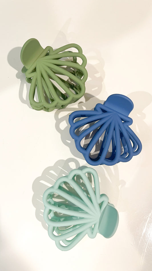 Seashell Claw Clip